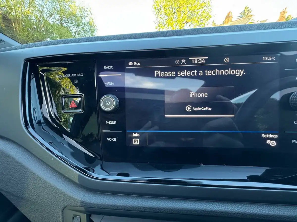 2023-volkswagen-taigo-10-tsi-r-line-dsg-big-28