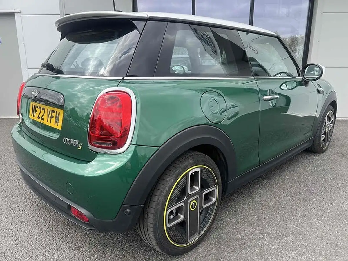 2022-mini-cooper-e-cooper-s-2-big-32