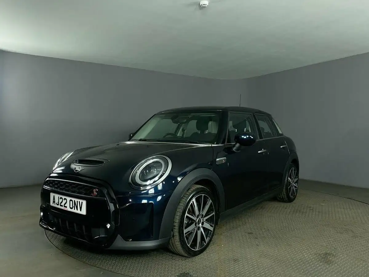 2022-mini-cooper-20-cooper-s-classic-premium-hatchback-5d-auto-big-3