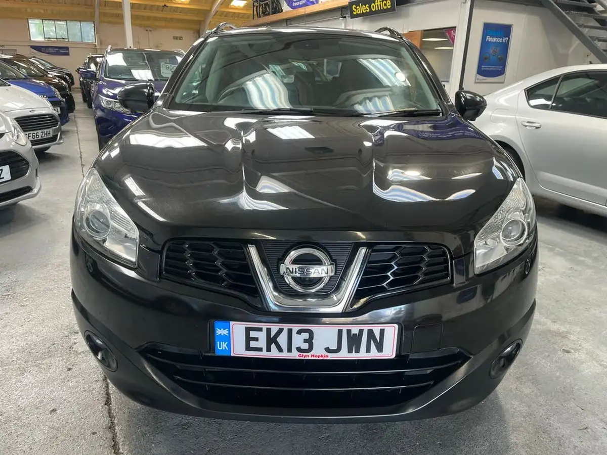2013-nissan-qashqai-15td-360-big-8