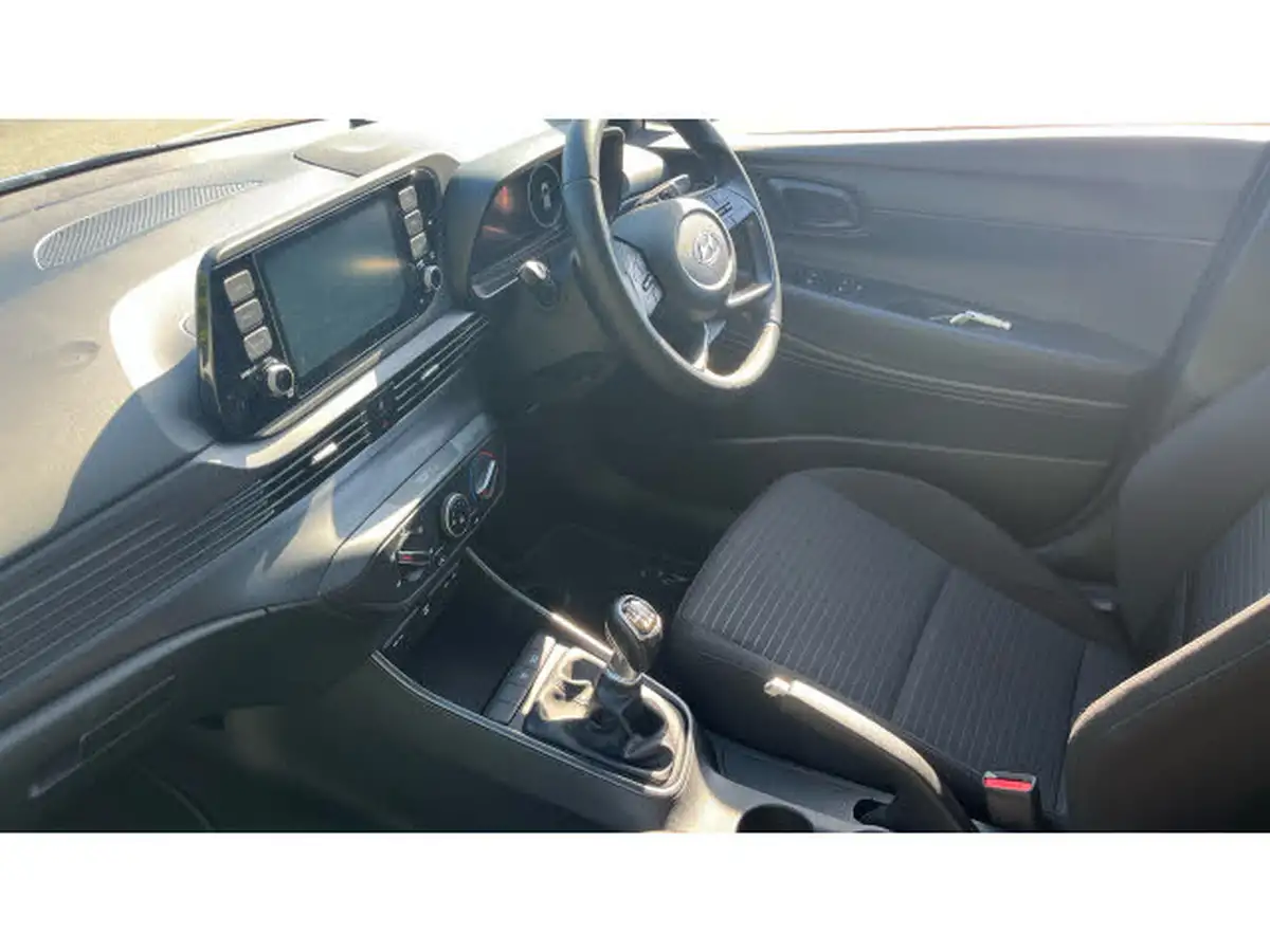 2023-hyundai-i20-10-t-gdi-se-connect-eclutch-imt-big-8