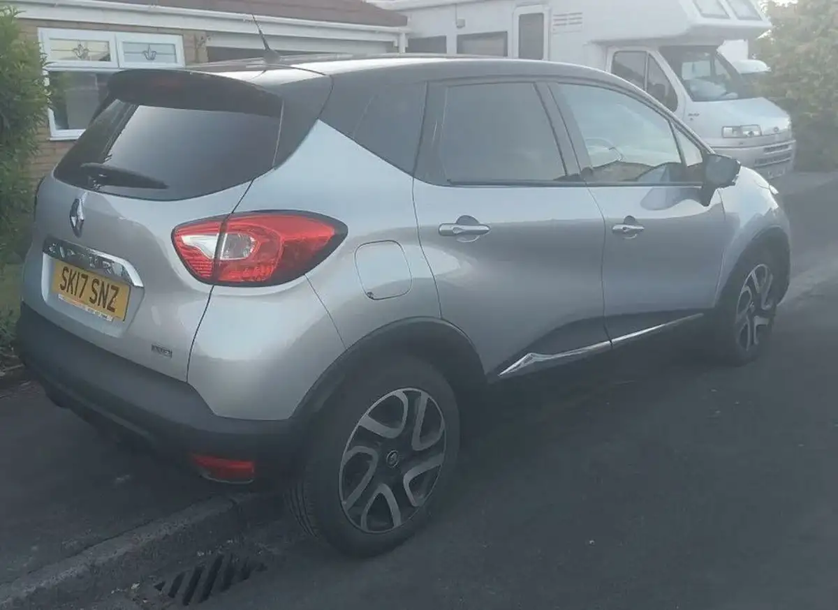2017-renault-captur-15dci-dynamique-s-nav-90bhp-edc-auto-big-2
