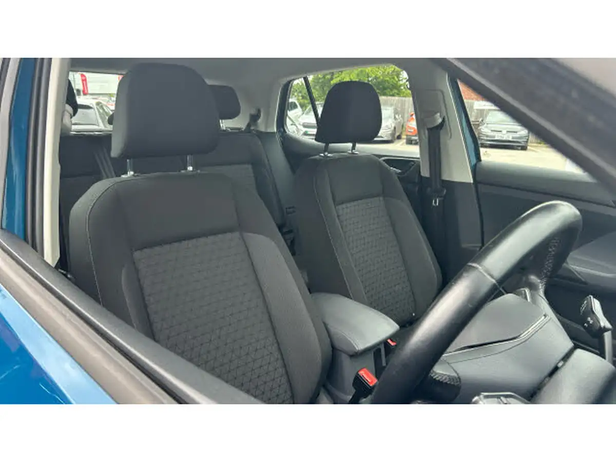 2021-volkswagen-t-cross-10-tsi-se-110ps-big-22