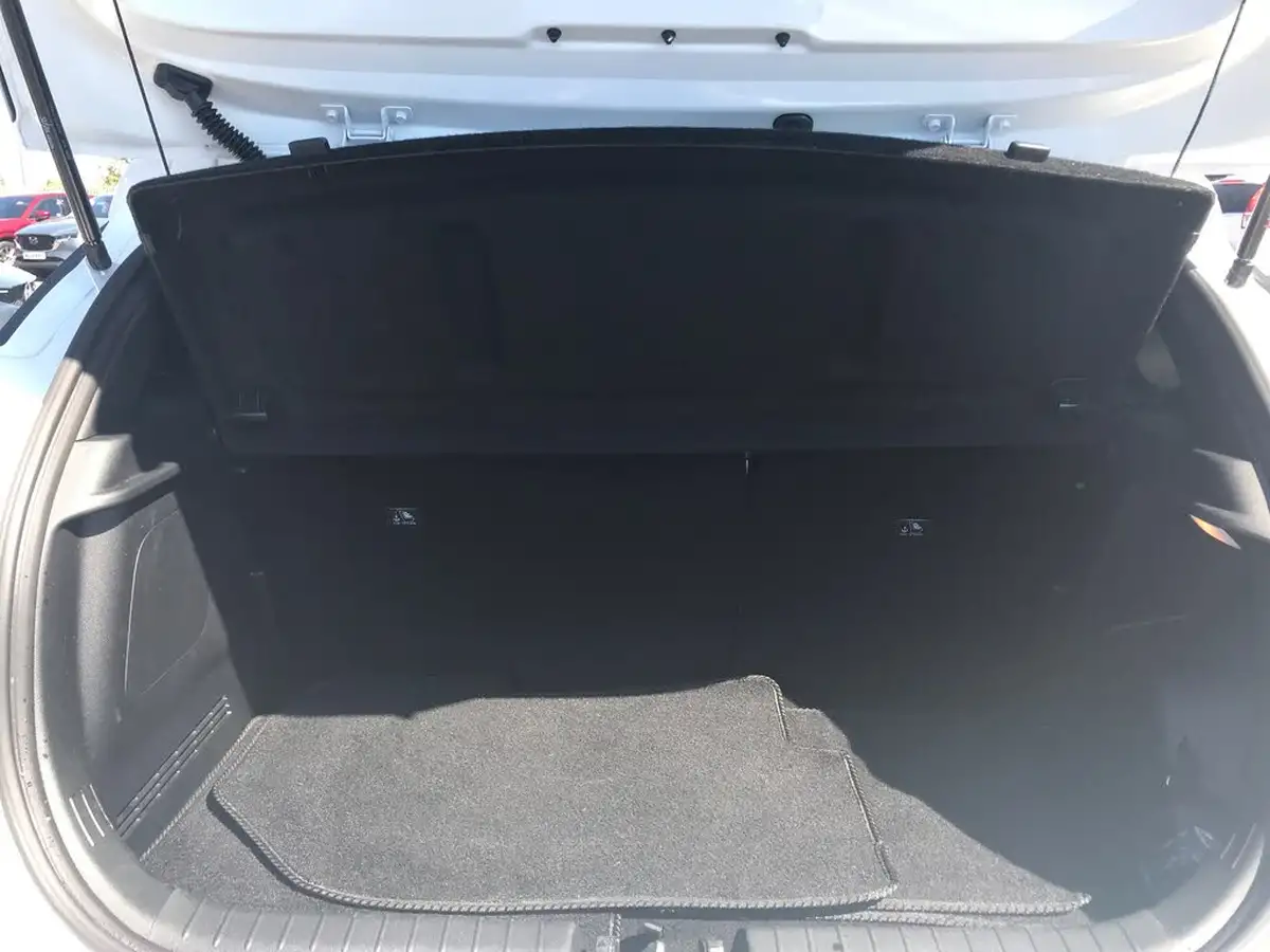 2024-hyundai-i20-10-t-gdi-n-line-eclutch-imt-big-6