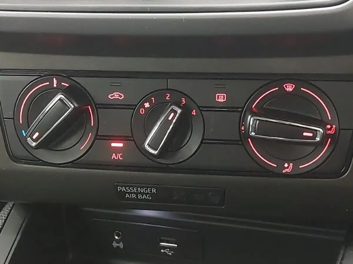 2017-seat-ibiza-10-tsi-se-big-15