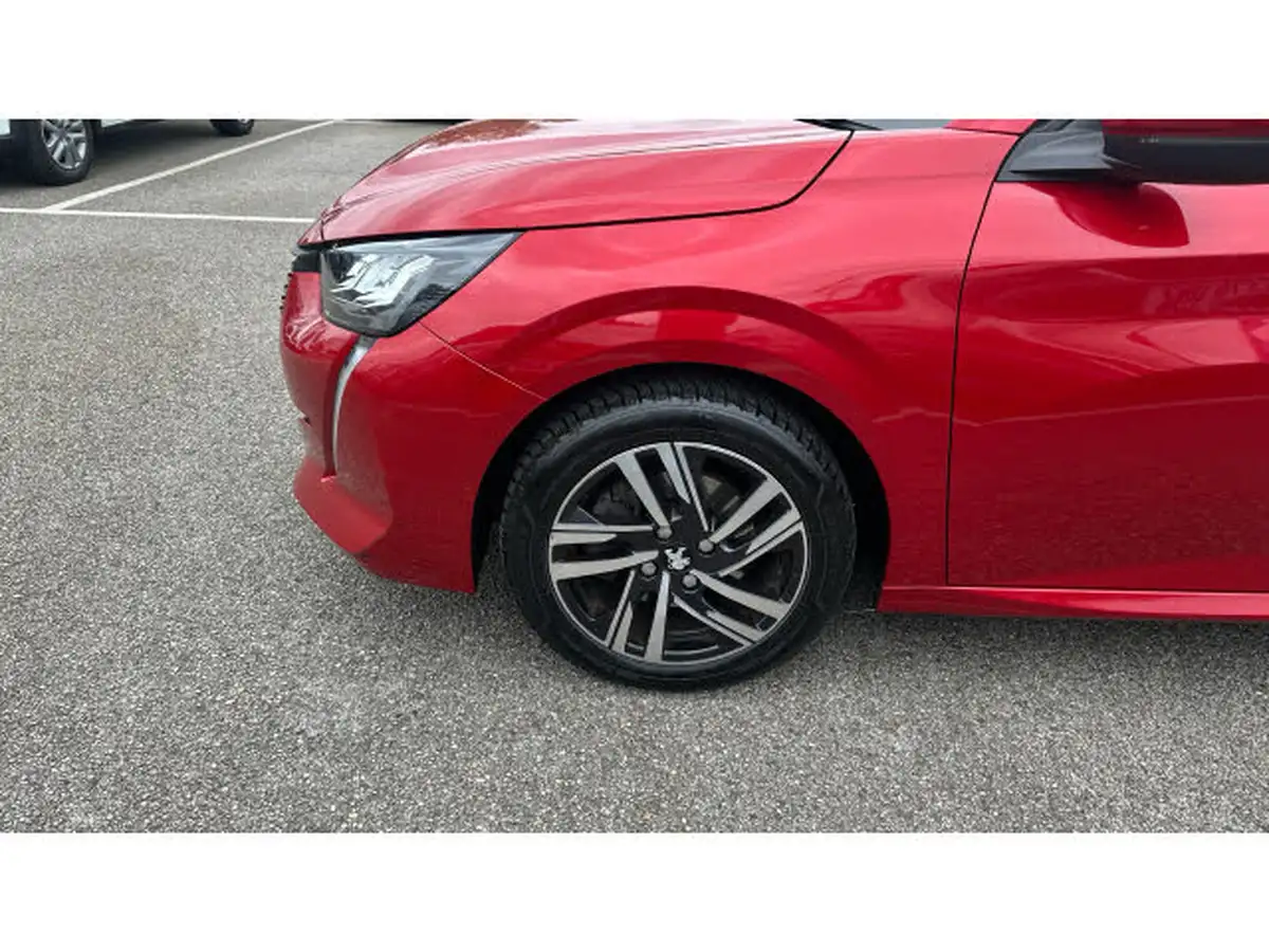 2021-peugeot-208-12-puretech-allure-100bhp-big-21