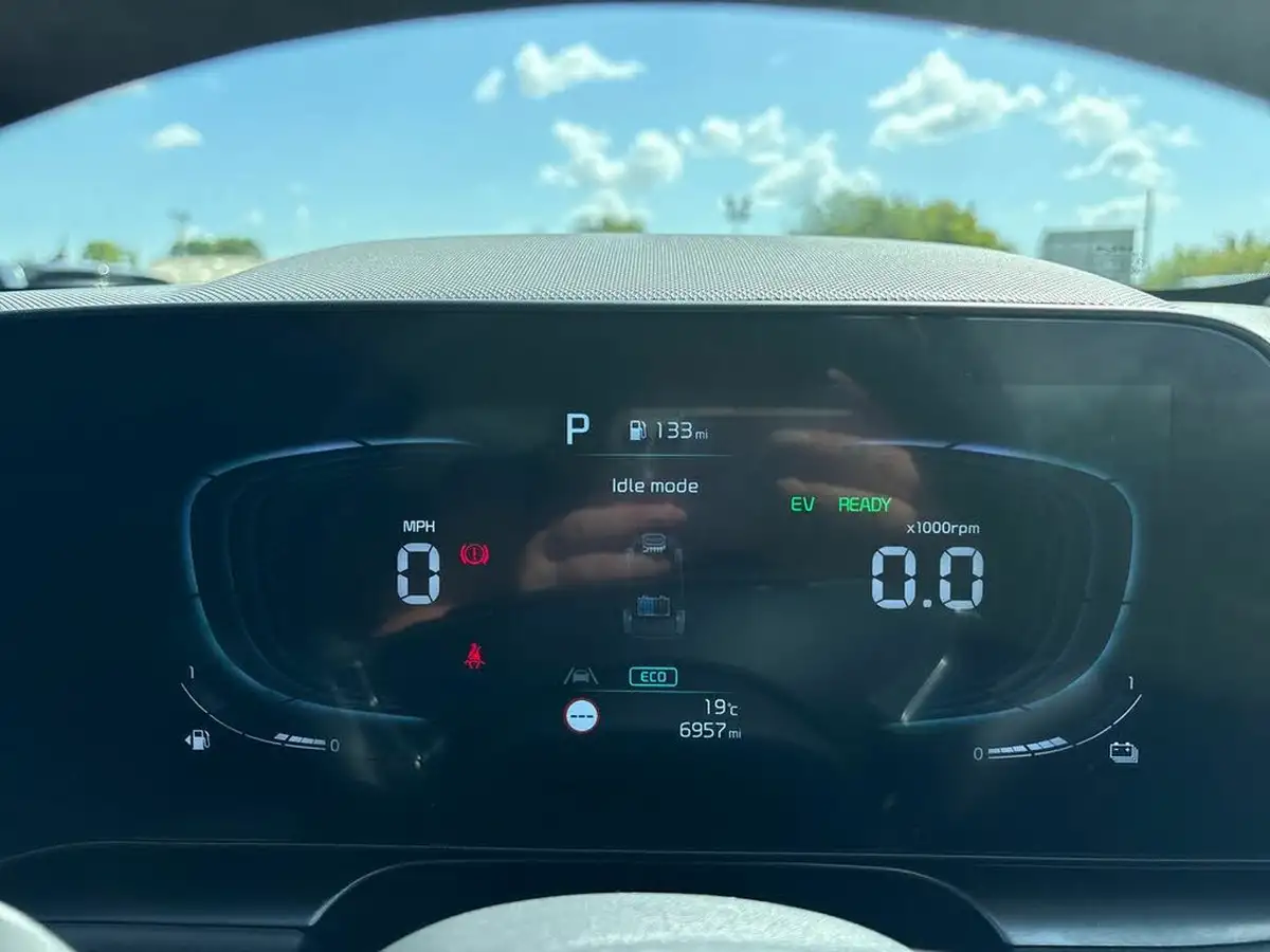 2024-kia-niro-16-gdi-127bhp-hev-132kwh-big-15