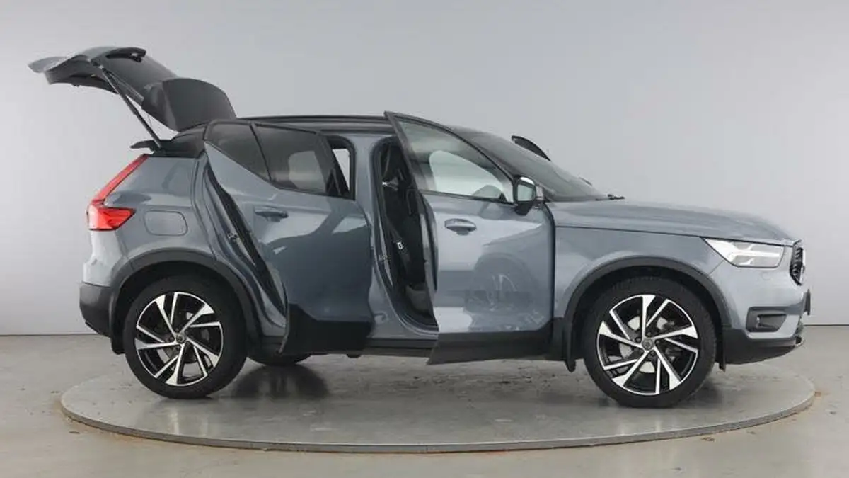 2021-volvo-xc40-20-b4-r-design-pro-194bhp-awd-auto-big-9