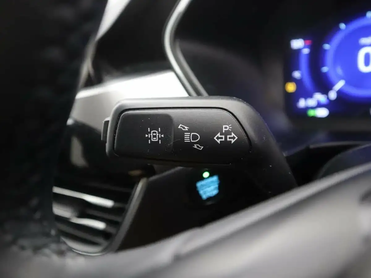 2022-ford-kuga-15-titanium-edition-big-35