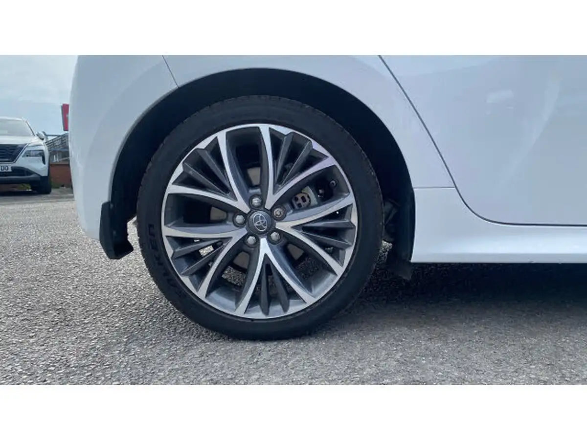 2021-toyota-yaris-15-vvt-i-excel-big-6