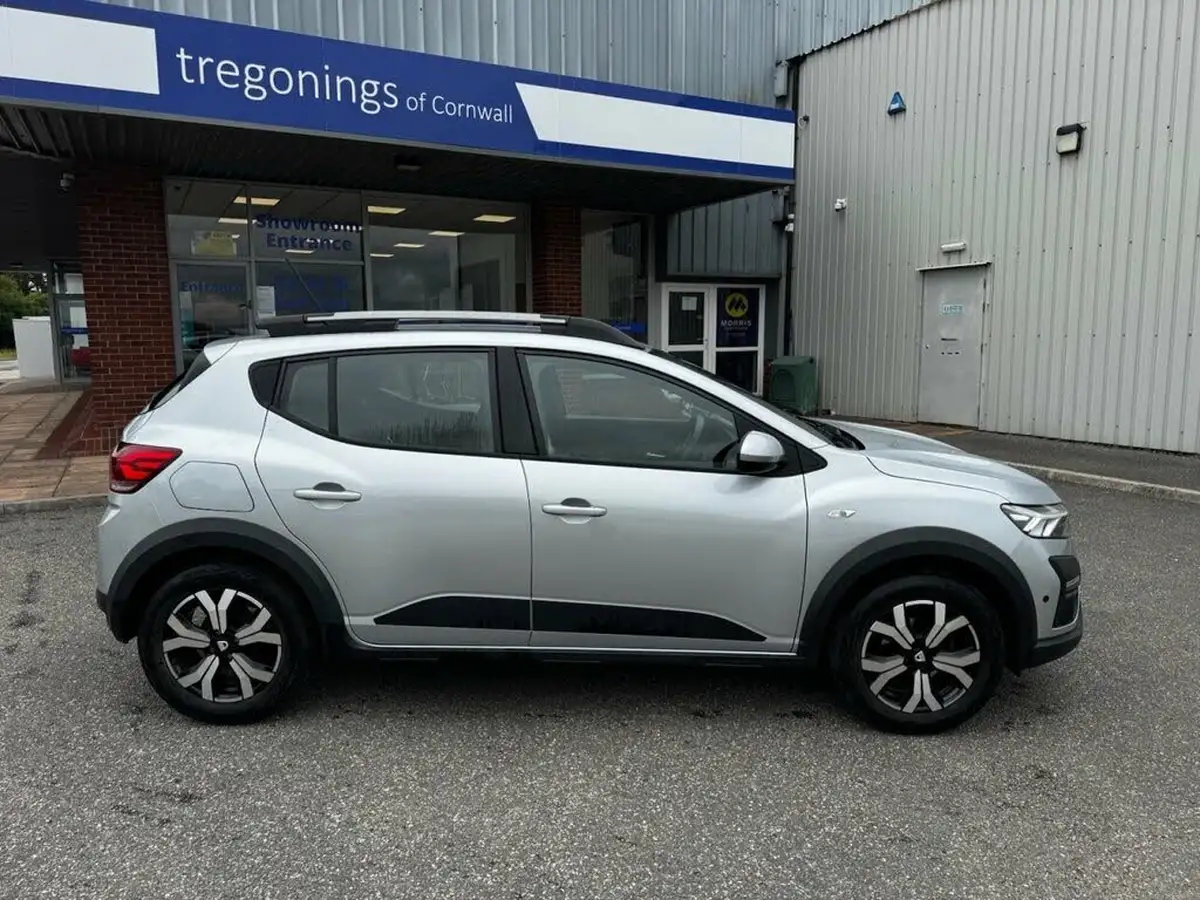 2022-dacia-sandero-stepway-10-tce-prestige-90bhp-auto-big-3