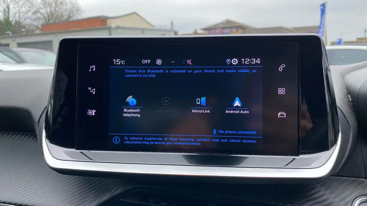 2022-peugeot-208-12-puretech-active-premium-75ps-big-45