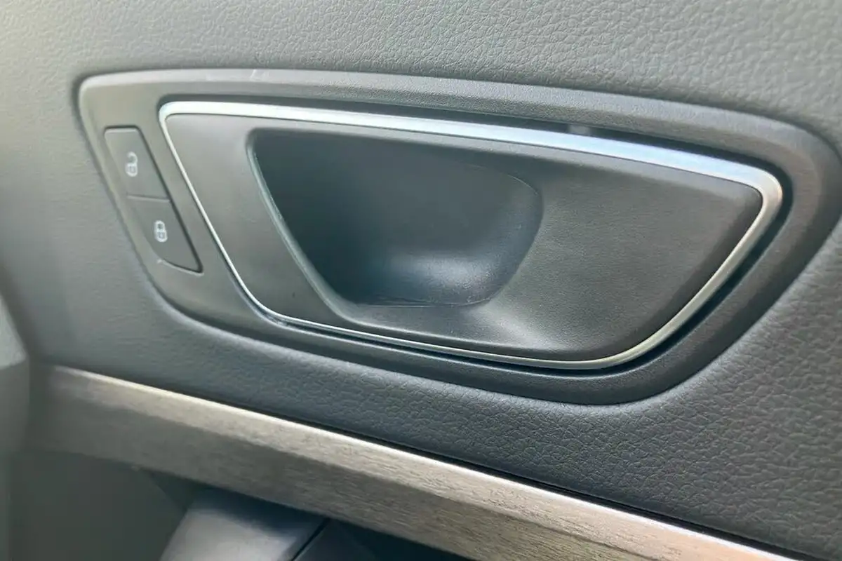2024-seat-ateca-15-ecotsi-xperience-dsg-big-48