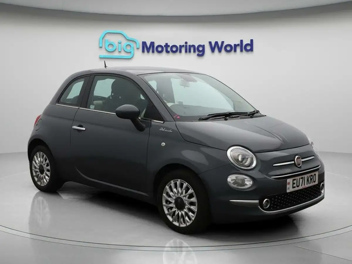 2021-fiat-500-10-dolcevita-big-0