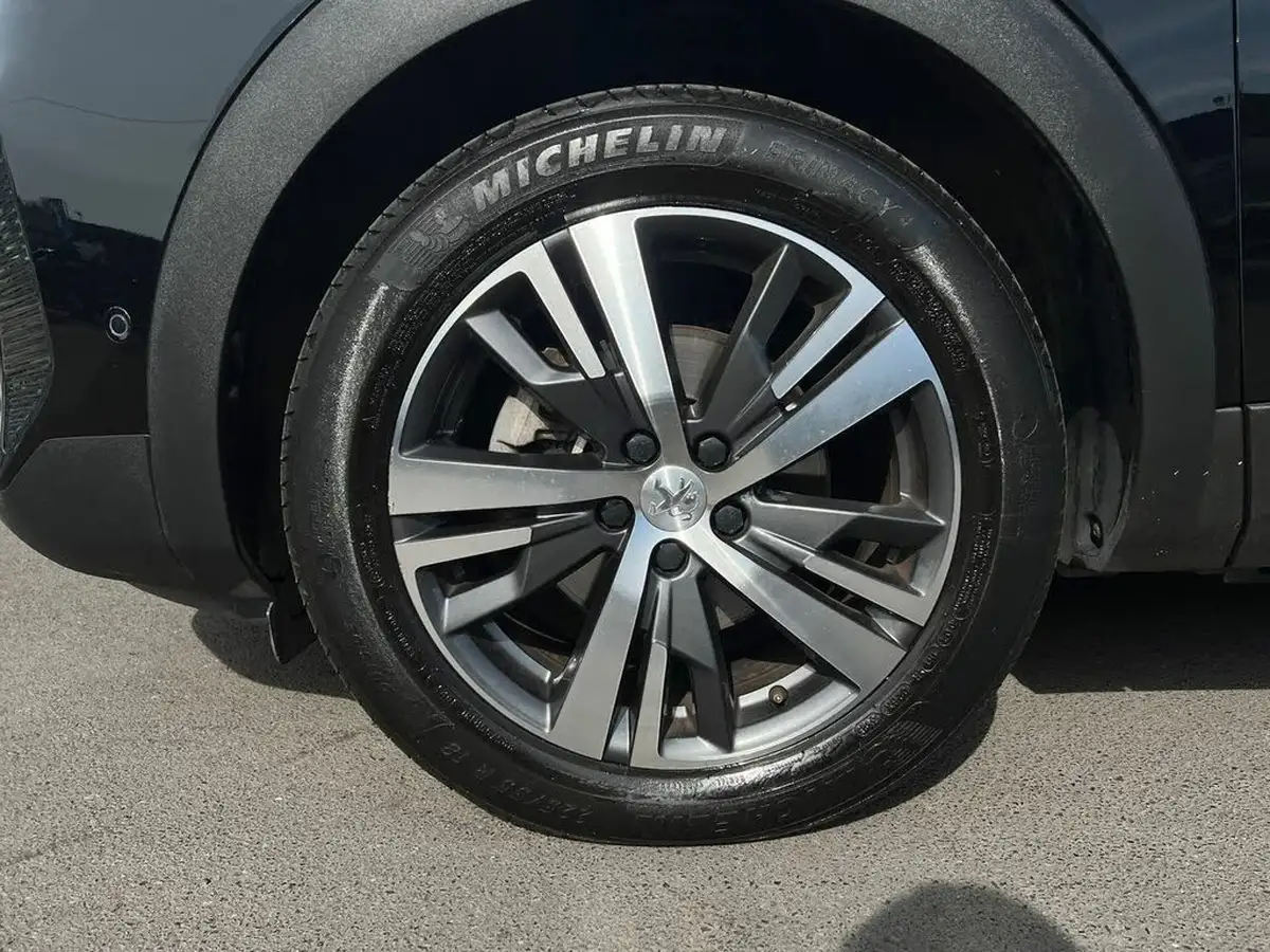 2022-peugeot-3008-suv-12-puretech-allure-premium-eat8-big-7