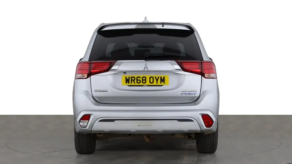 2018-mitsubishi-outlander-24-5h-phev-big-7