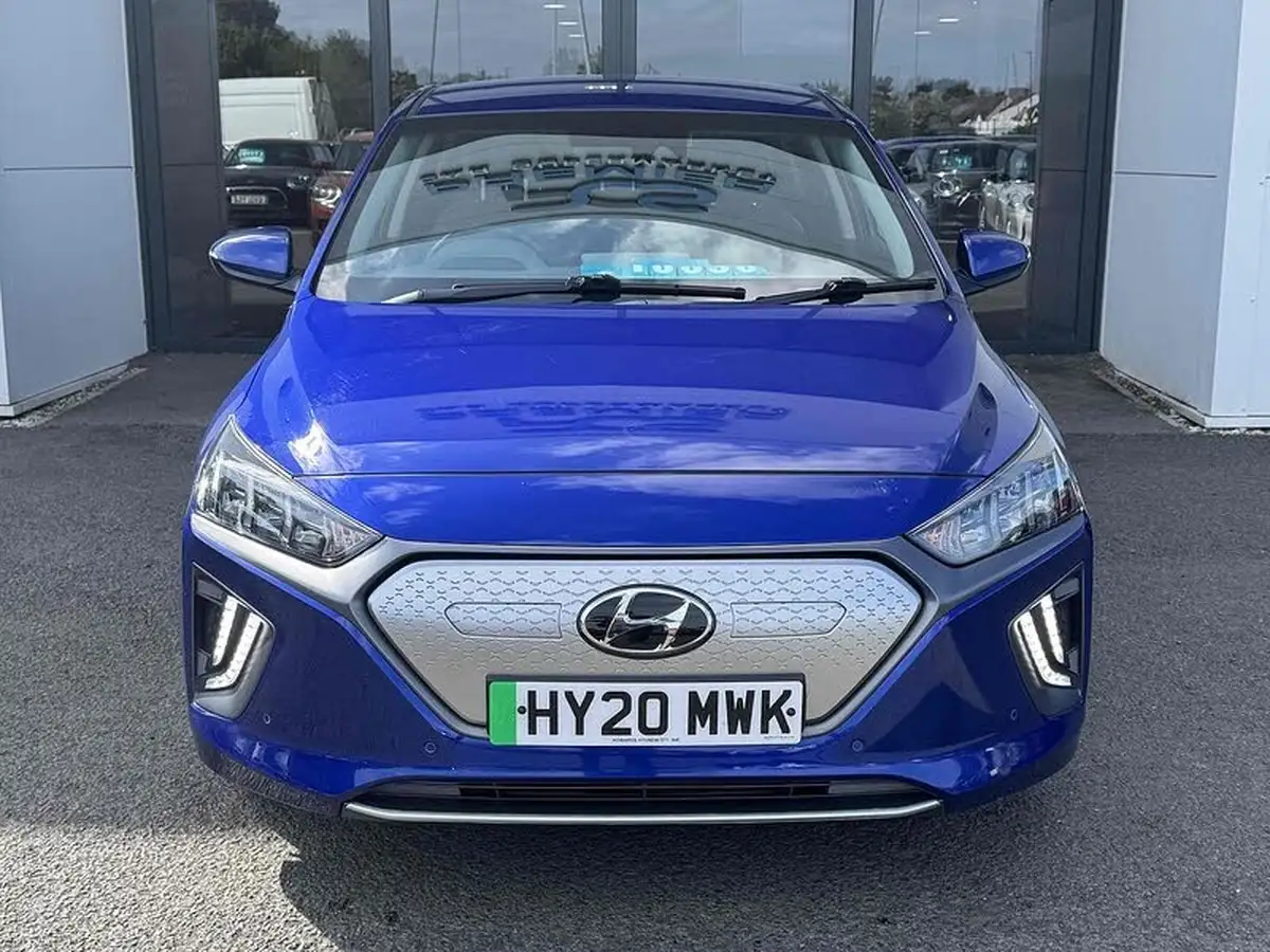 2020-hyundai-ioniq-e-premium-se-electric-100kw-big-45