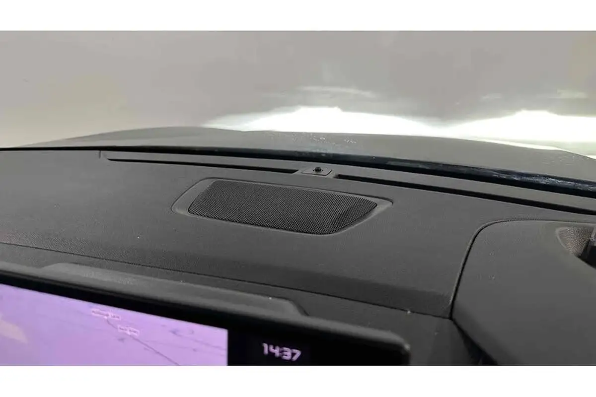 2021-citroen-c4-12-puretech-shine-plus-130ps-big-38