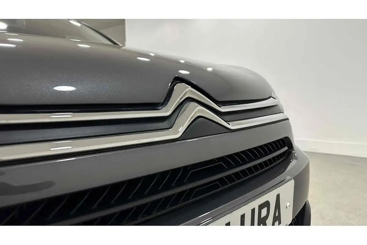 2021-citroen-c4-12-puretech-shine-plus-130ps-big-14