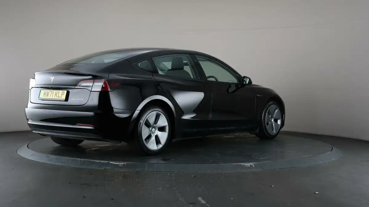 2021-tesla-model-3-e-long-range-awd-big-66