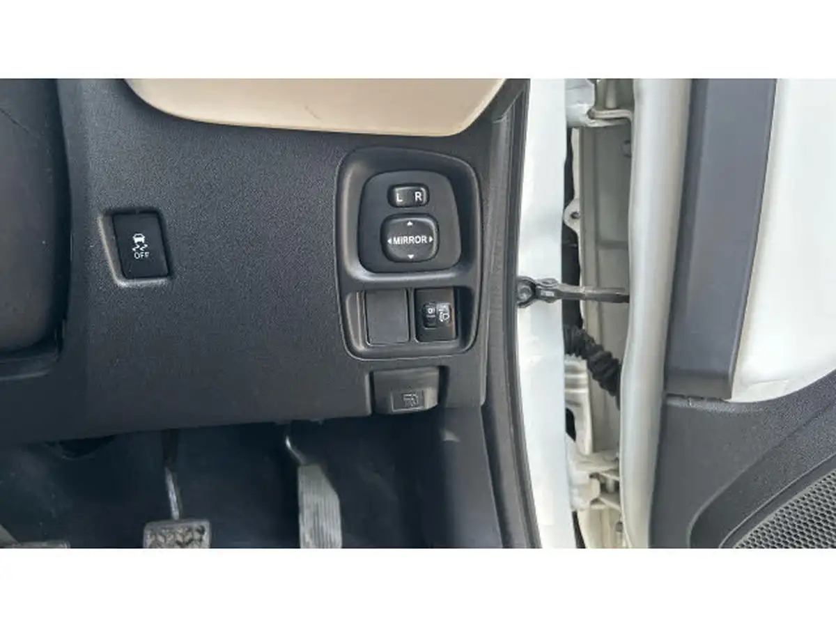 2018-toyota-aygo-10-vvt-i-x-style-71bhp-big-23
