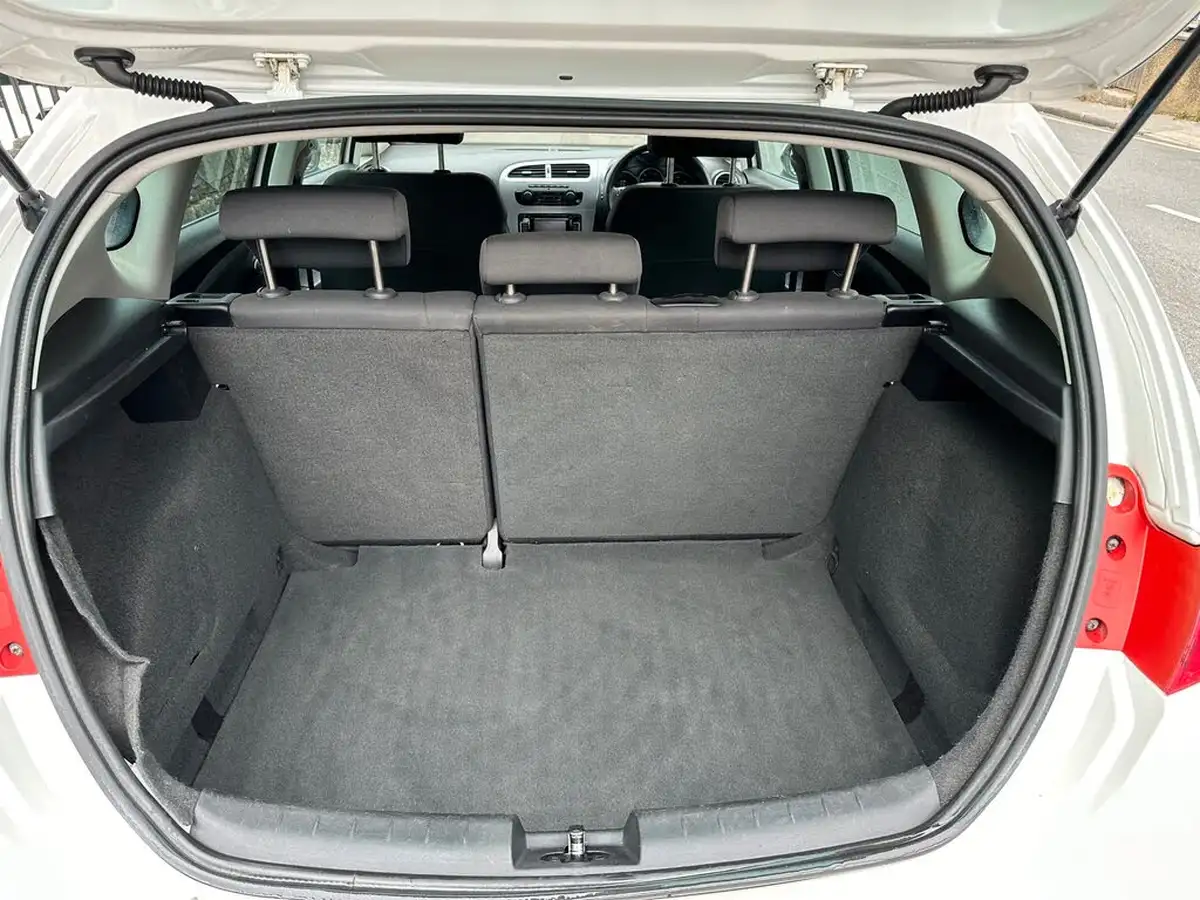 2011-seat-leon-12-se-copa-big-7