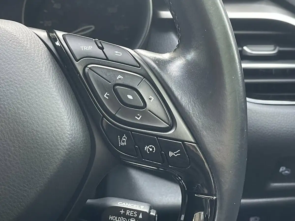 2018-toyota-c-hr-18-vvt-i-excel-big-21