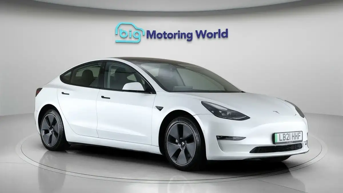 2021-tesla-model-3-e-long-range-4x4-big-0