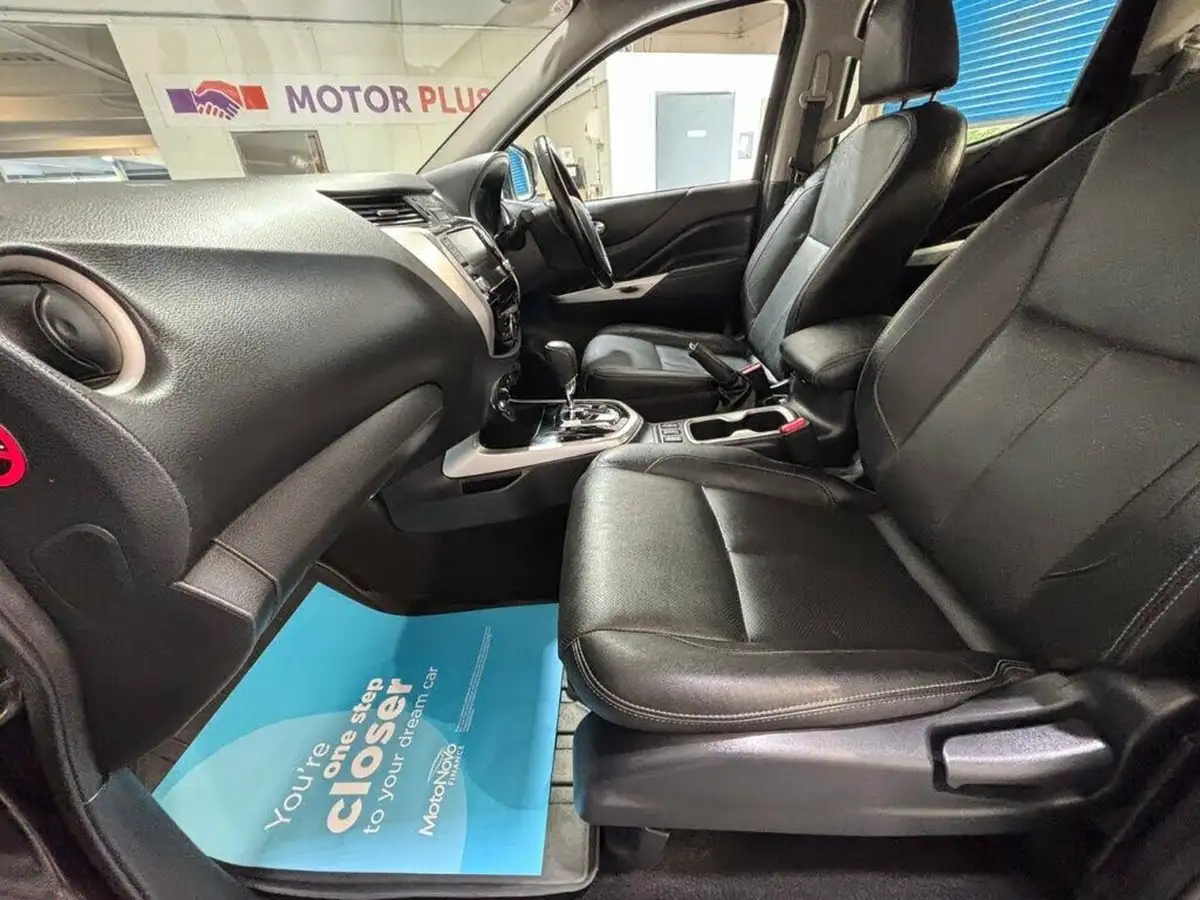 2021-nissan-navara-23dci-tt-tekna-8-navileather-auto-big-8