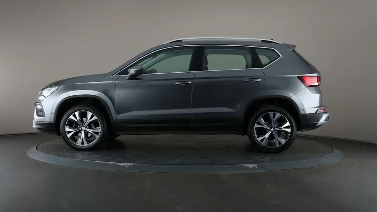 2022-seat-ateca-15-ecotsi-se-technology-big-34
