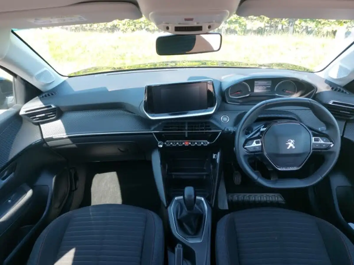 2022-peugeot-208-12-puretech-active-premium-75bhp-big-2