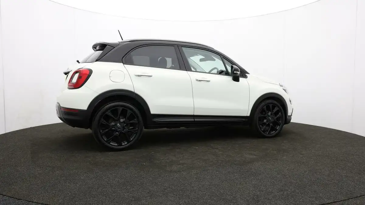 2021-fiat-500x-10-firefly-turbo-cross-big-35