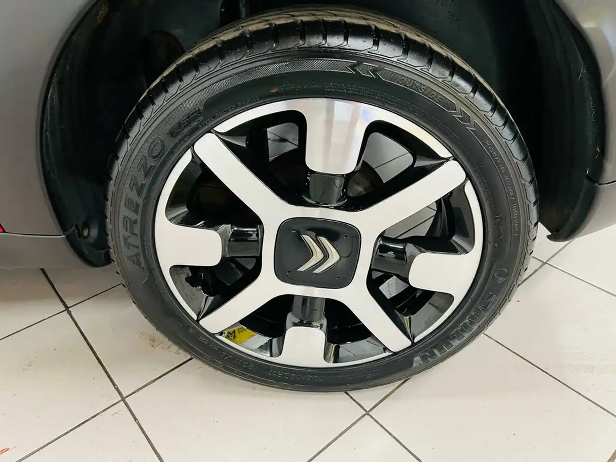 2015-citroen-c4-cactus-12-flair-110ps-ss-big-21