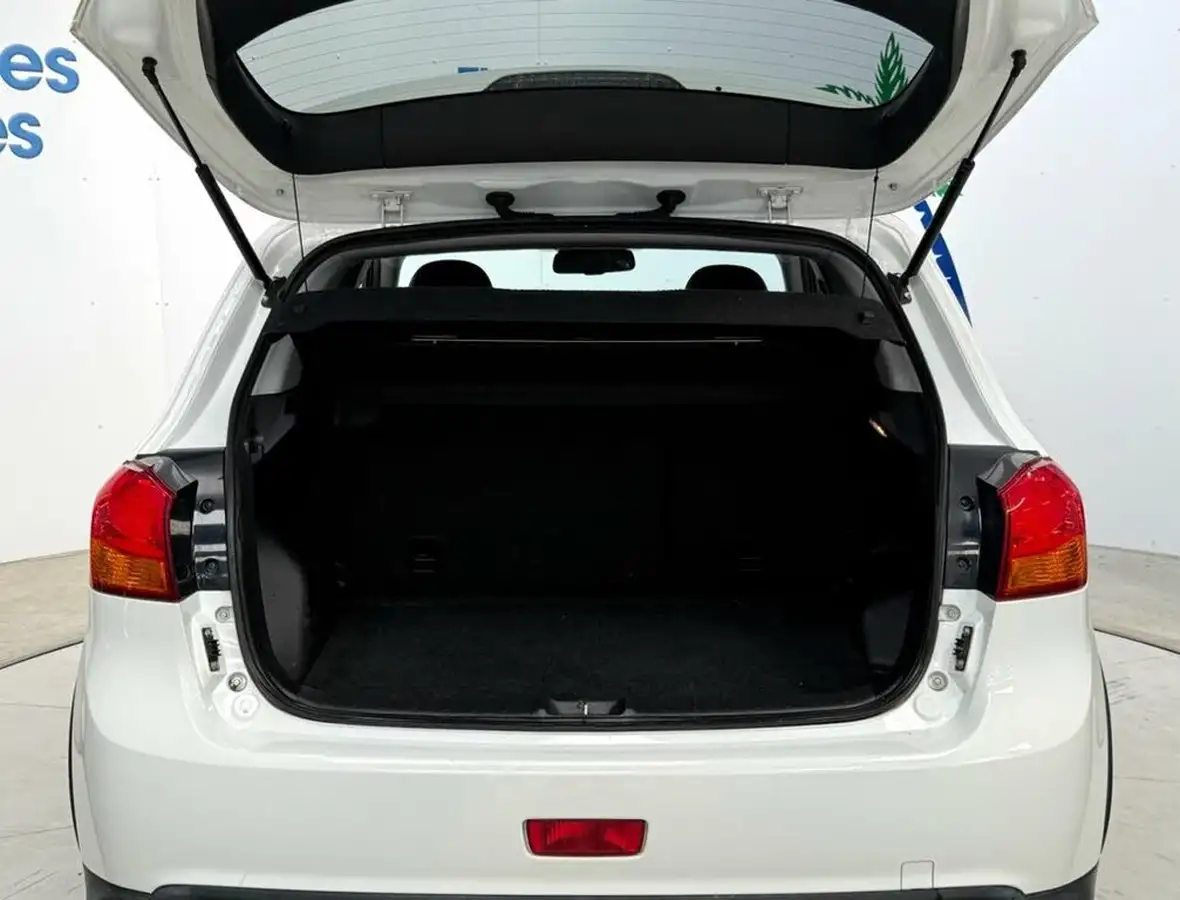 2017-mitsubishi-asx-16-3-big-29