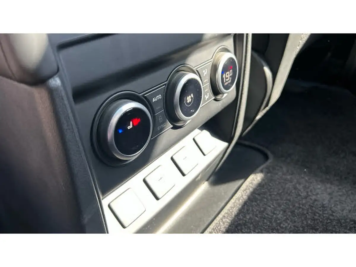2025-land-rover-90-defender-50-p525-v8-5000cc-big-50