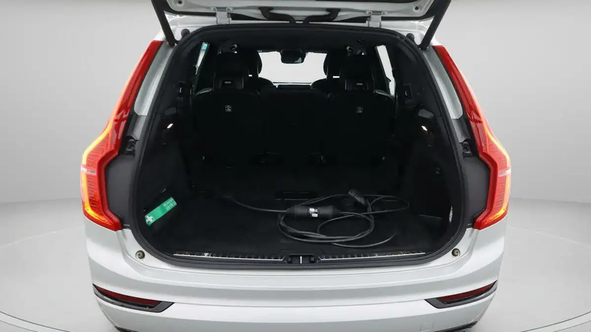 2021-volvo-xc90-20-t8-r-design-390bhp-big-17
