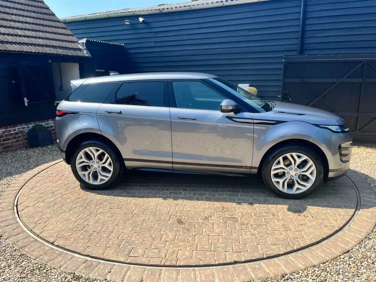 2019-land-rover-range-rover-evoque-20-d150-r-dynamic-s-big-48