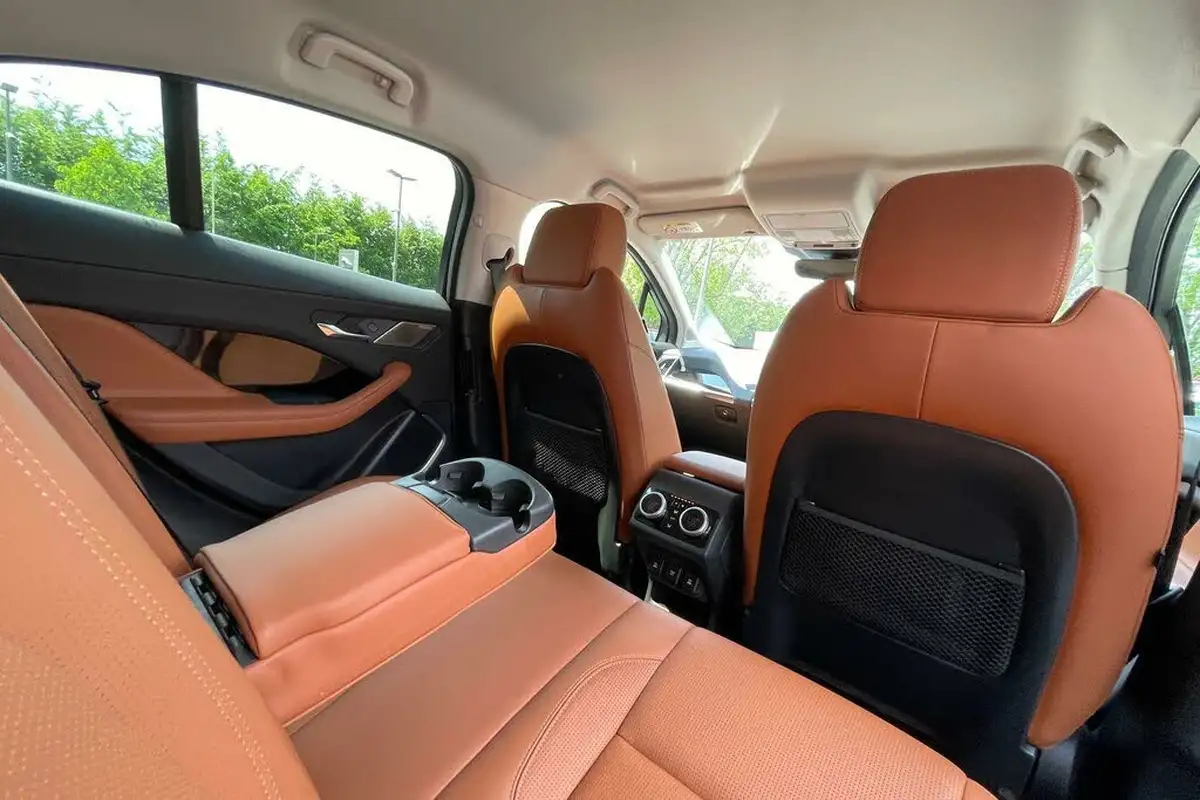 2019-jaguar-i-pace-ev400-hse-big-43