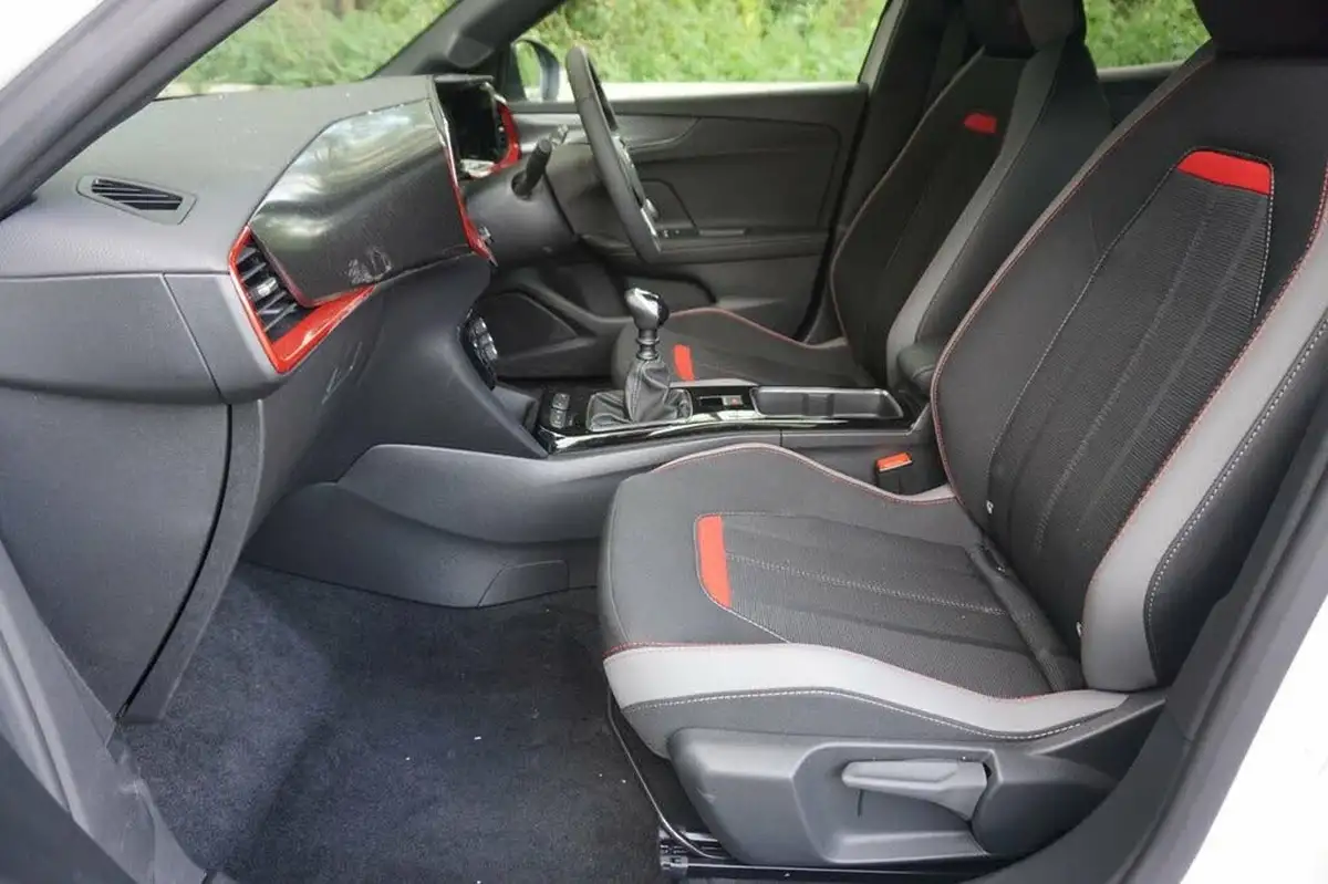 2024-vauxhall-mokka-12-gs-136ps-big-6