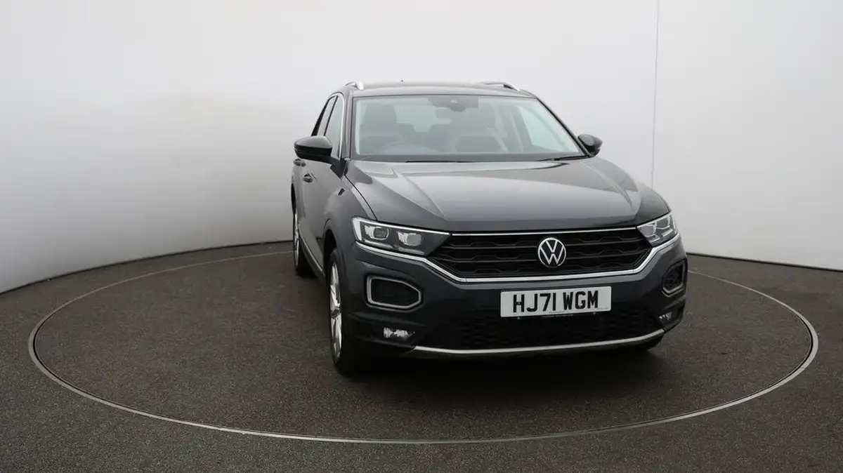 2021-volkswagen-t-roc-20-tsi-sel-big-40