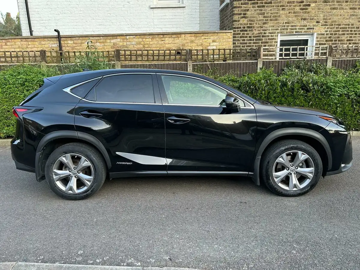 2015-lexus-nx-300h-25-premier-194bhp-panoramic-roof-big-5