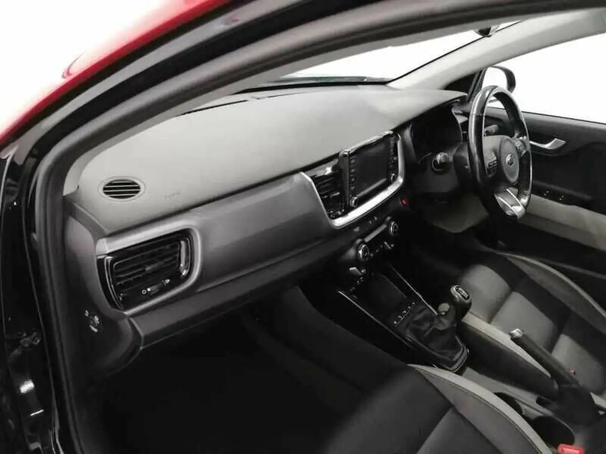 2019-kia-stonic-10-t-gdi-4-big-12