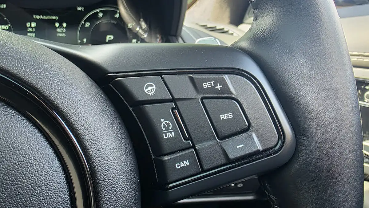 2023-jaguar-f-type-50-v8-p450-75-awd-coupe-big-41