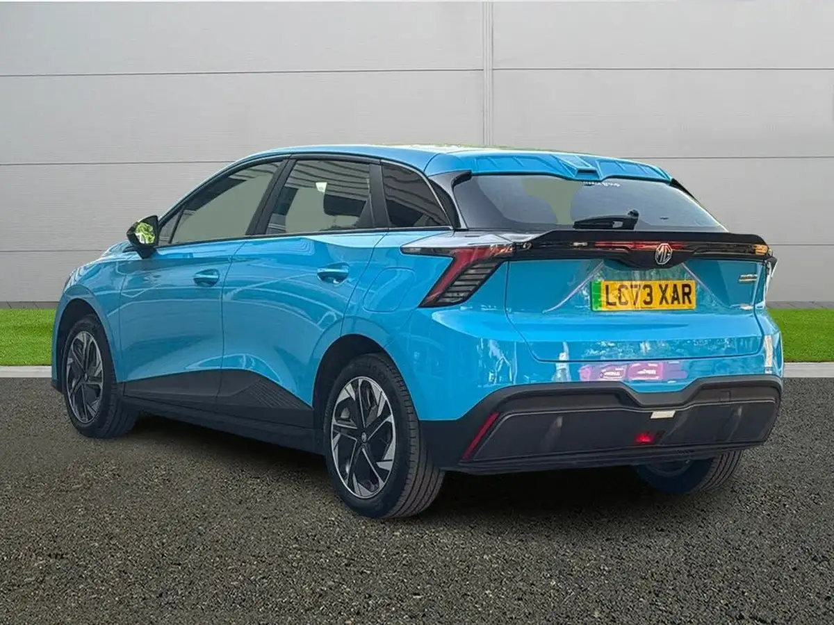 2023-mg-mg4-e-se-ev-203ps-long-big-4