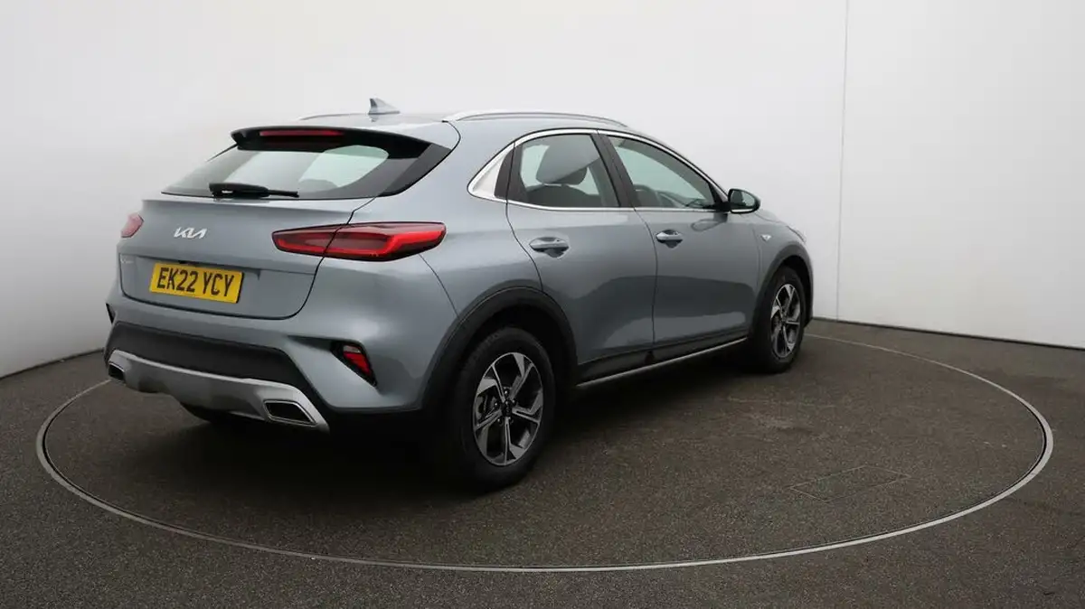 2022-kia-xceed-10-t-gdi-2-big-54