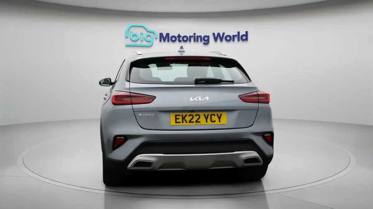 2022-kia-xceed-10-t-gdi-2-big-6