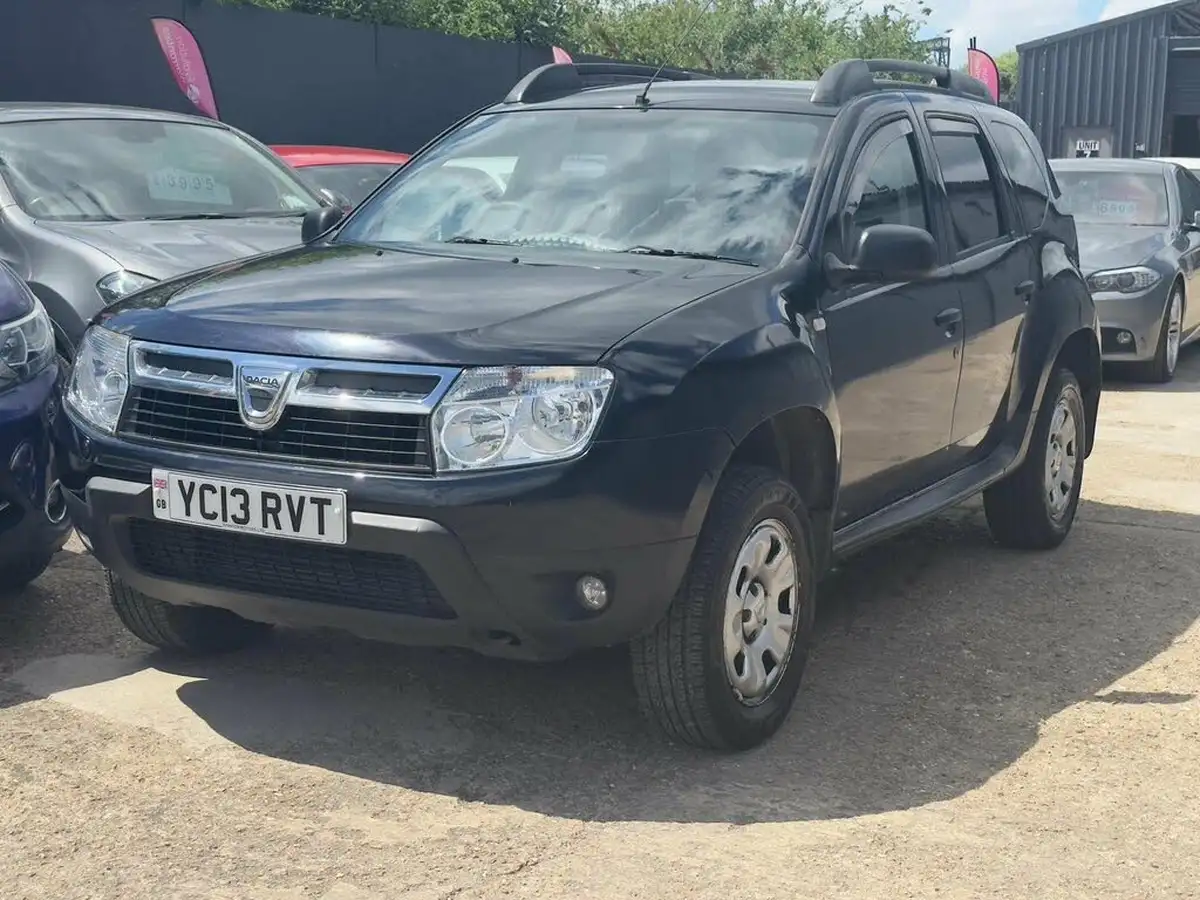 2013-dacia-duster-15d-ambiance-109bhp-4x4-big-2