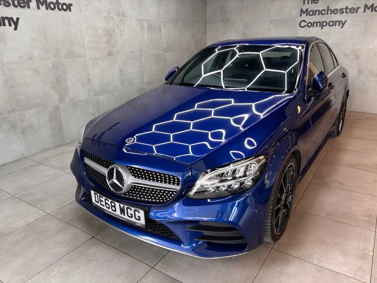 2018-mercedes-benz-c-class-15-c200-amg-line-ss-saloon-4d-big-2