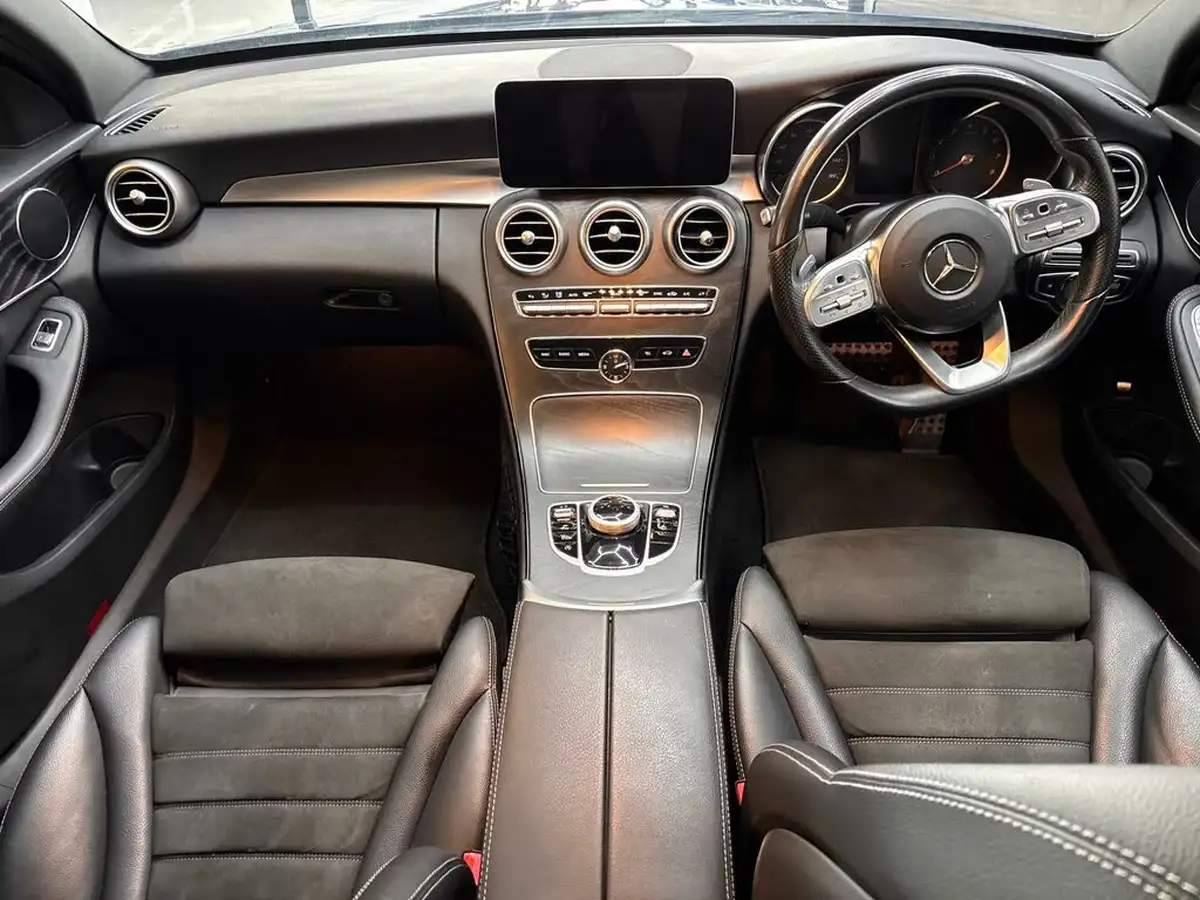 2018-mercedes-benz-c-class-15-c200-amg-line-ss-saloon-4d-big-26