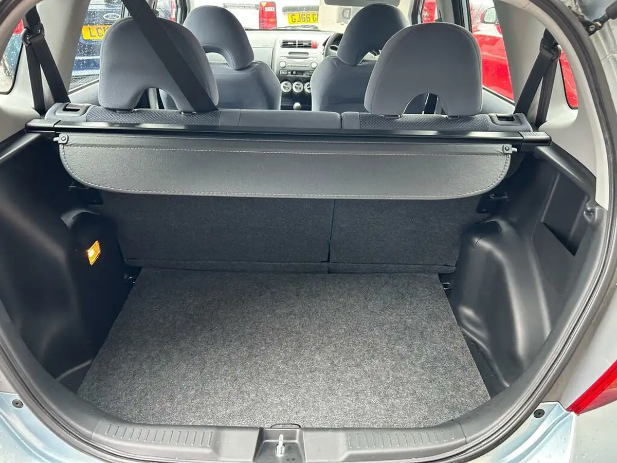 2007-honda-jazz-12-s-big-19